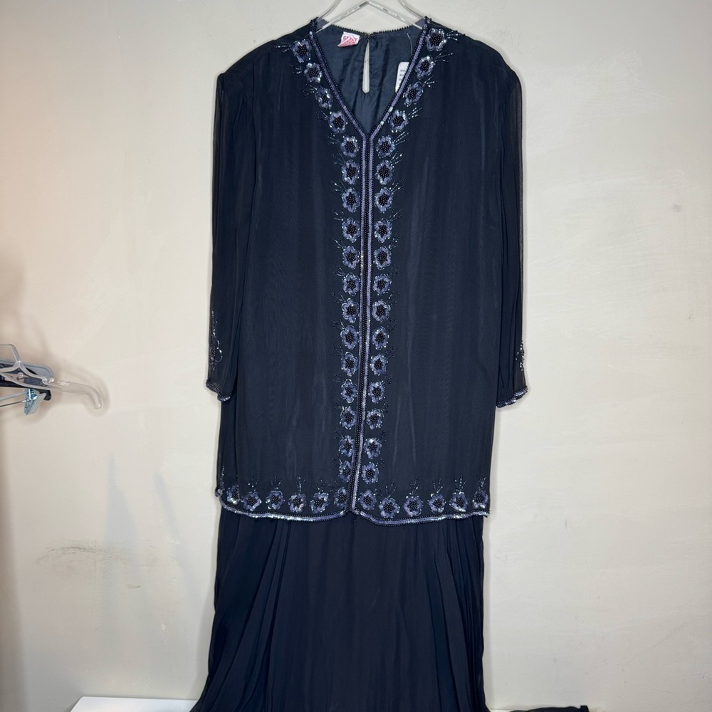 Gunit vintage black long Rayon sequins dress black formal size 1X